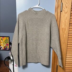 Express Women's Crewneck Sweater in Taupe